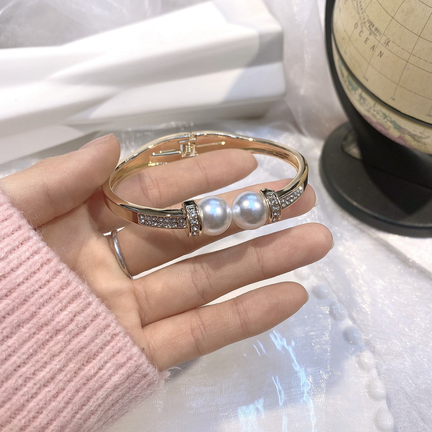 ACOOE Gold-Plated Pearl Bracelet - Sparkling Fashion Jewelry 04