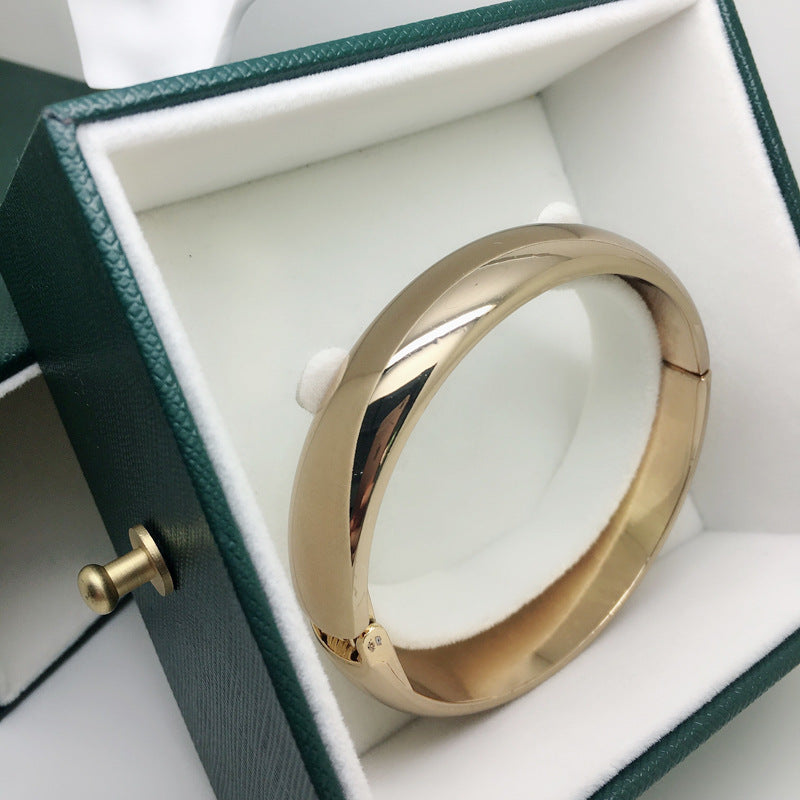 Acooe Gold Cuff Bangle Bracelets For Women Gold Polished Thick Waterdrop Bangle Statement Bracelets Chunky Jewelry for Women
