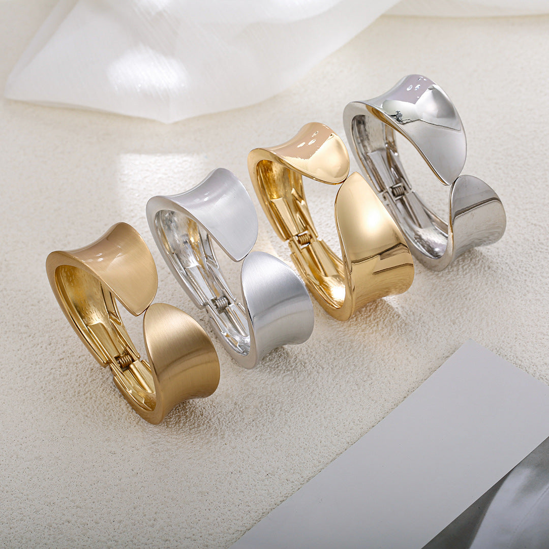   ACOOE Large Glossy Gold Bracelet for Women - Luxury Fashion Jewelry 12 