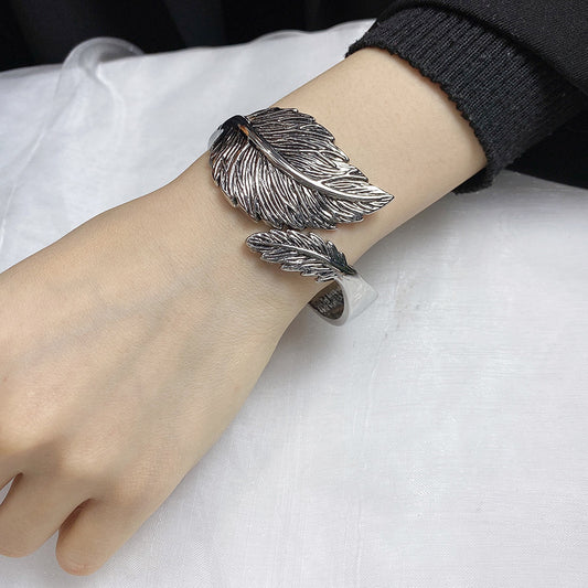   ACOOE Chunky Gold Bangle Leaf Bracelets for Women 01 